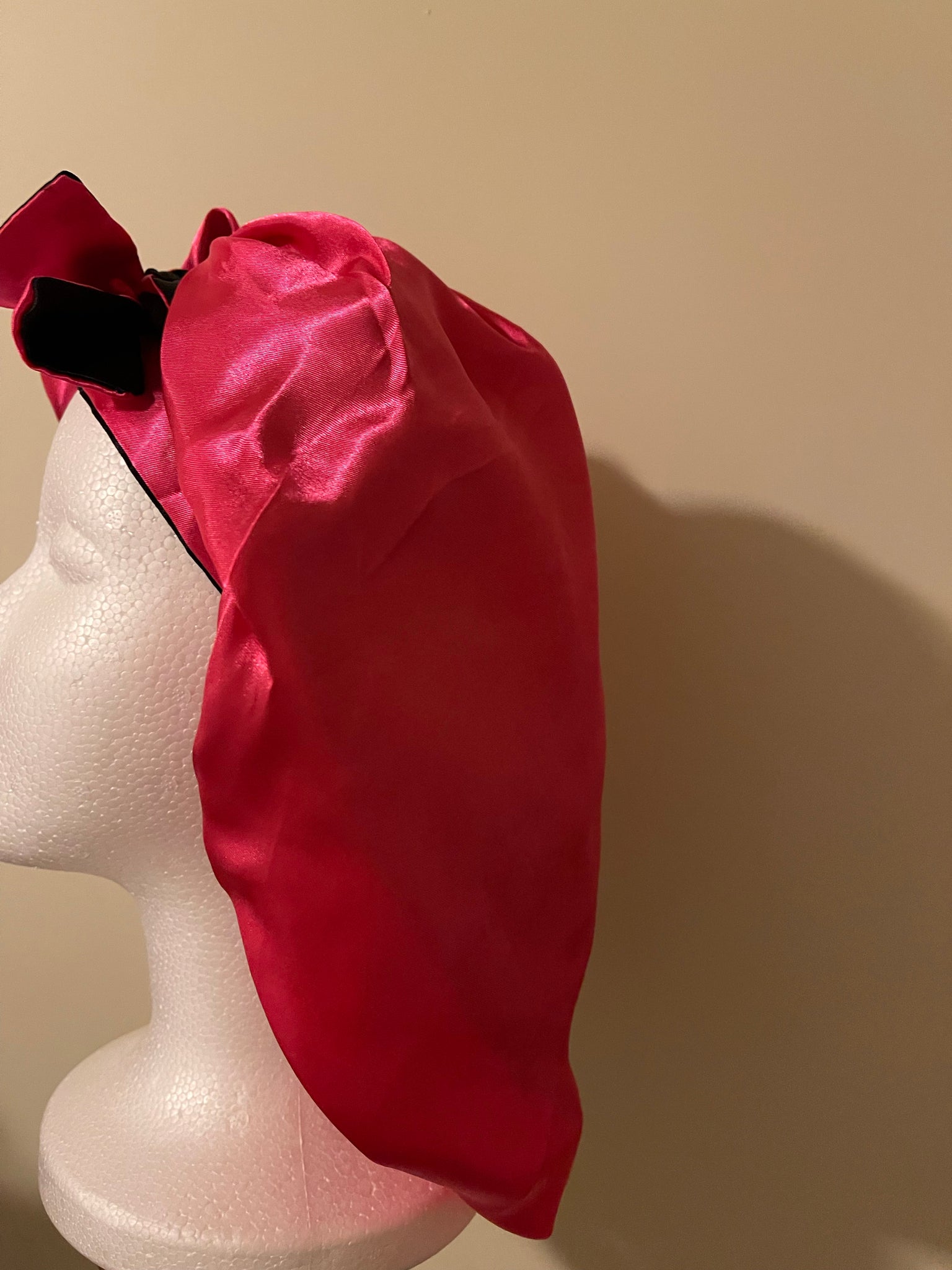 Bonnet with Long Band